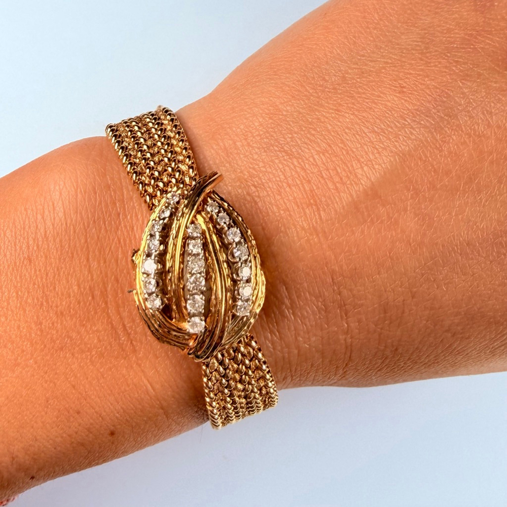 Estate 14K Solid Gold Altair Ladies Diamond Hidden Dial Bracelet Watch 1940's - Picture 6 of 16